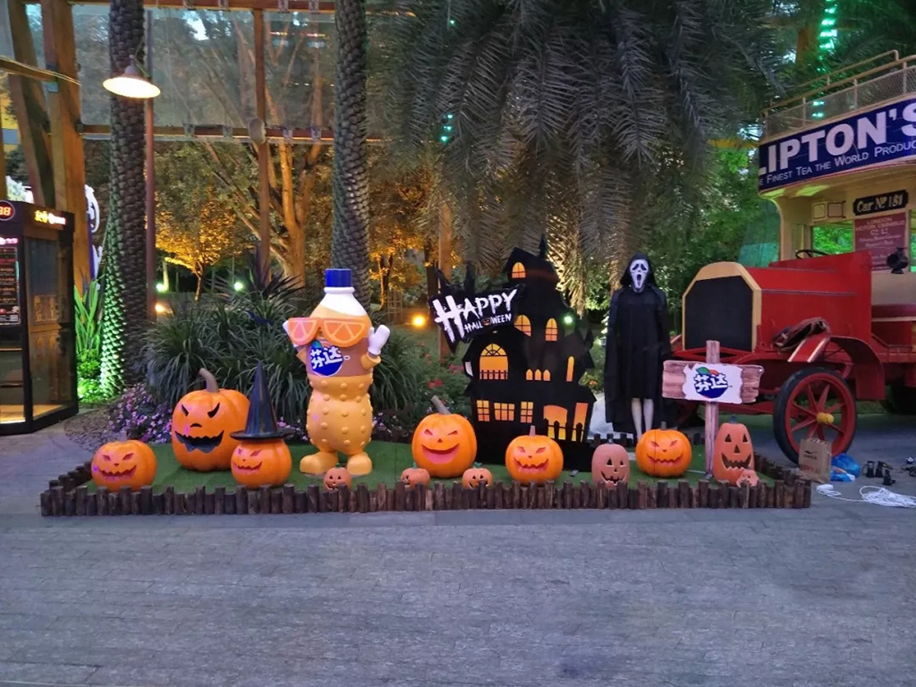 普格成都萬象城商城做的美陳展示