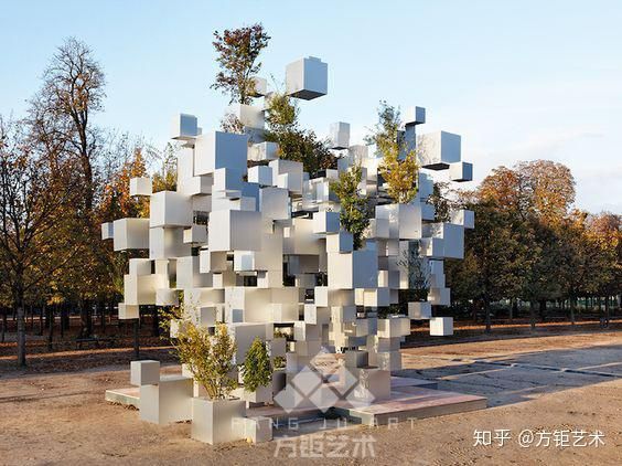 玻璃鋼雕塑制作中如何避免開裂?